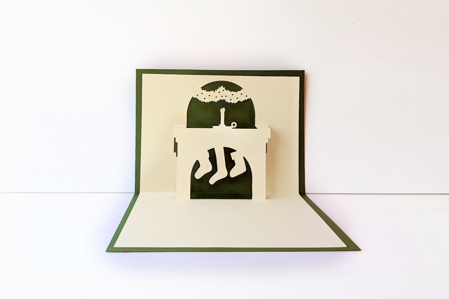 Christmas Fireplace Pop Up Card SVG Cutting Template – Designed by Geeks
