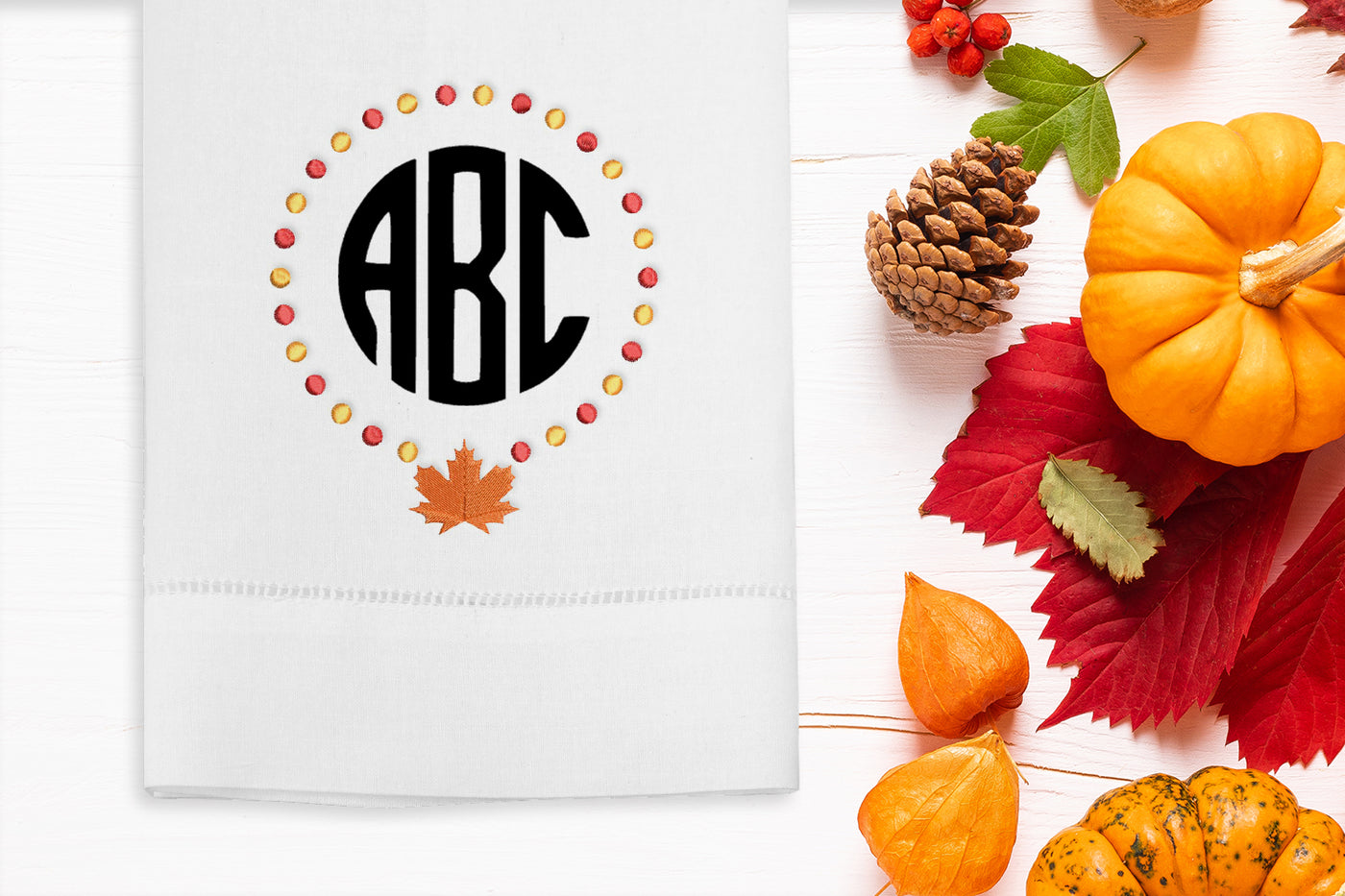 Fall Leaf Round Monogram Frame Embroidery