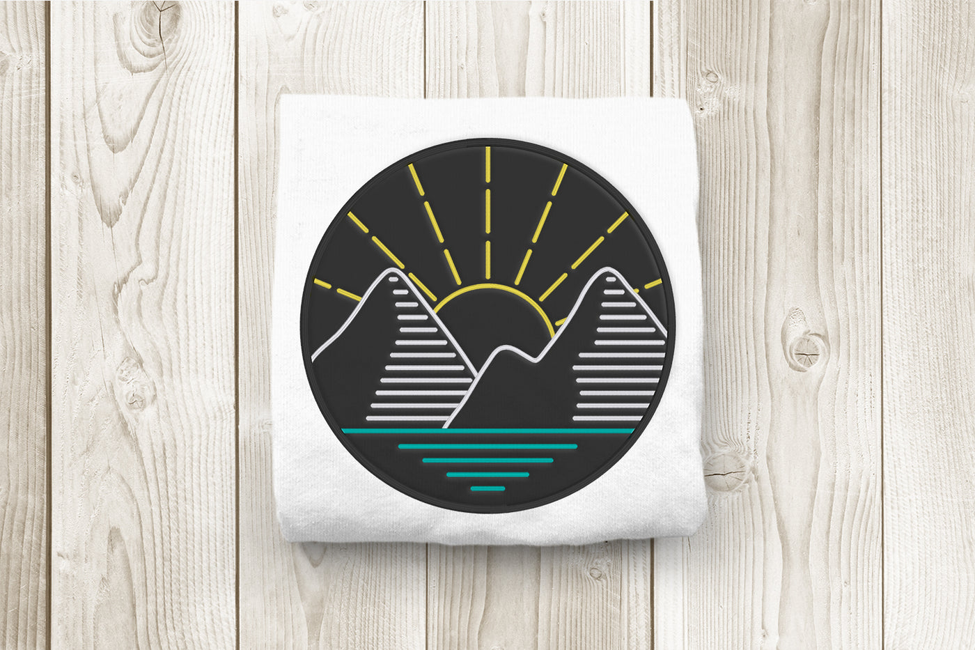 Mountain Line Art in Applique Circle Embroidery
