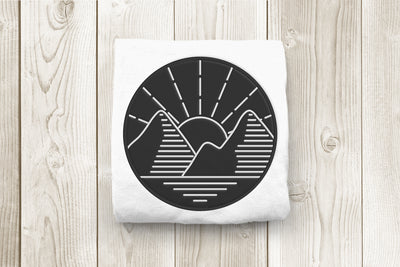 Mountain Line Art in Applique Circle Embroidery