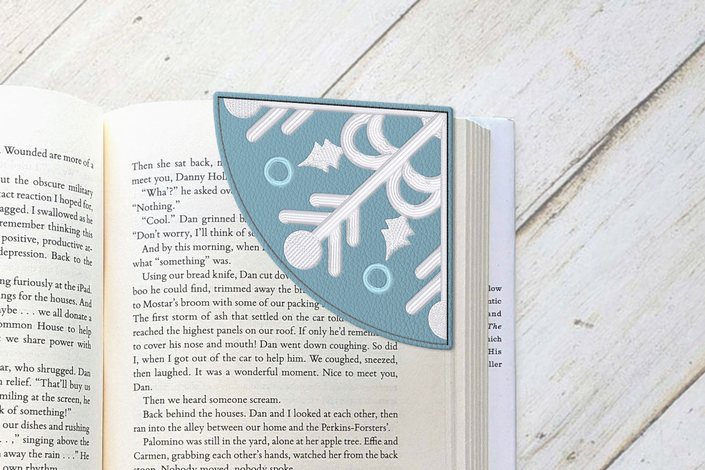 Snowflake Corner Bookmark ITH Applique Embroidery File