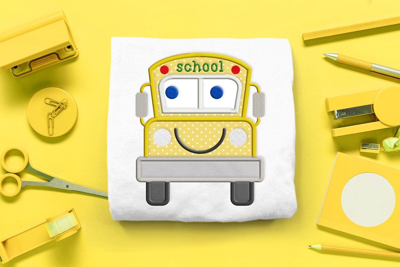 Cartoon school bus applique embroidery design file