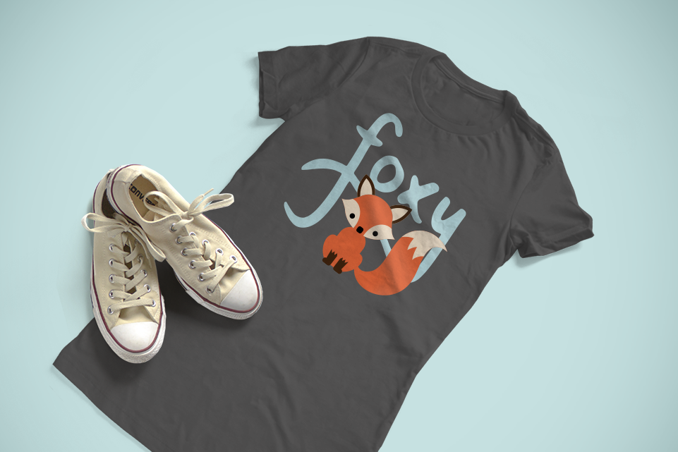 Grey tee with the word "foxy" and a fox sitting in front