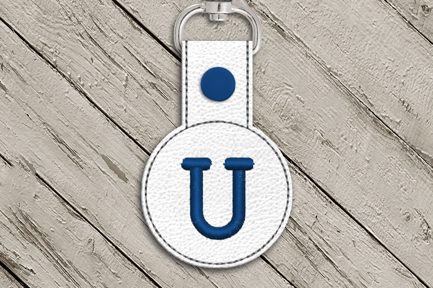 Letter U in the hoop key fob design