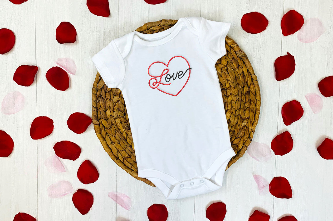 love script heart mini embroidery design file