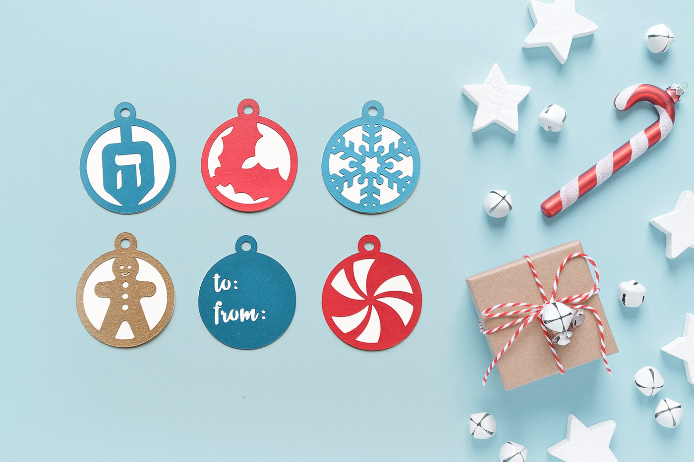 Round holiday gift tags SVG design