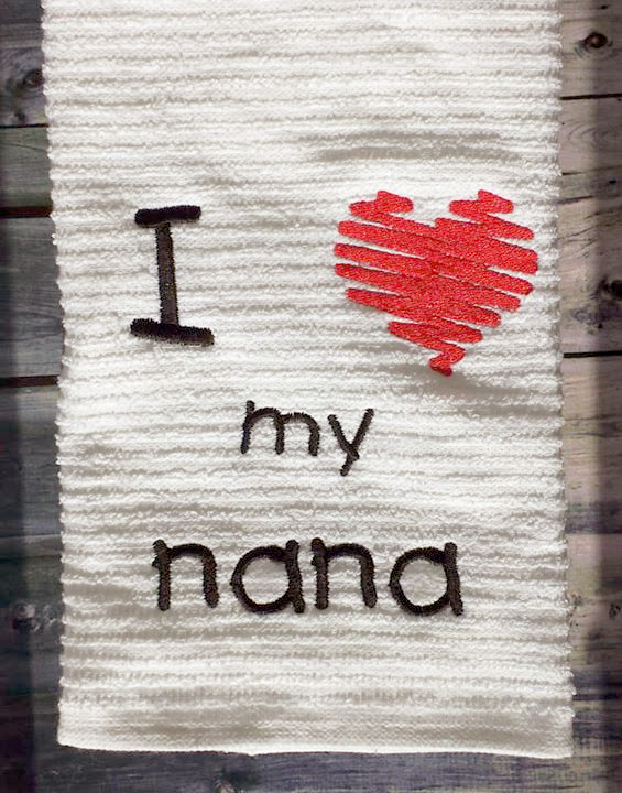 Embroidered design that says "I heart my nana."